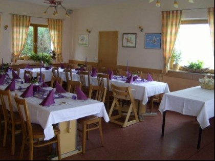 Foto: Restaurant &amp; Cafeteria am Flugplatz